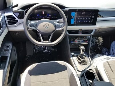 2025 Volkswagen Taos 1.5T SE