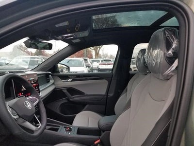 2026 Volkswagen Tiguan 2.0T SE R-Line Black