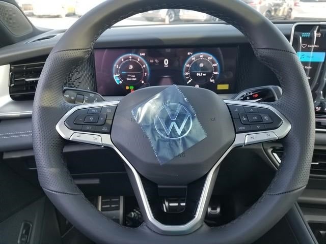 2025 Volkswagen Tiguan 2.0T SE R-Line Black