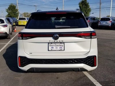 2025 Volkswagen Tiguan 2.0T SE R-Line Black