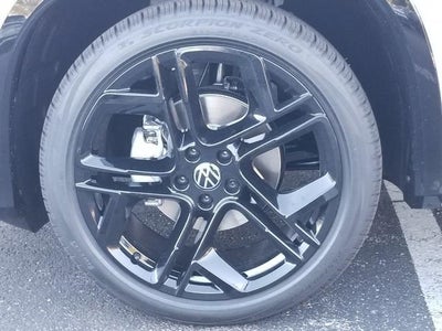 2025 Volkswagen Tiguan 2.0T SE R-Line Black