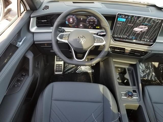 2025 Volkswagen Tiguan 2.0T SE R-Line Black
