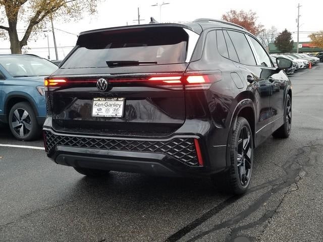 2026 Volkswagen Tiguan 2.0T SE R-Line Black