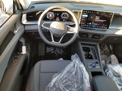 2025 Volkswagen Tiguan 2.0T SE