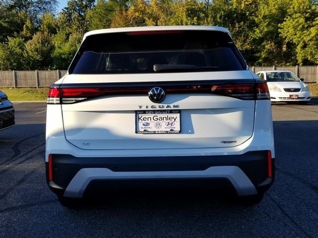 2025 Volkswagen Tiguan 2.0T SE