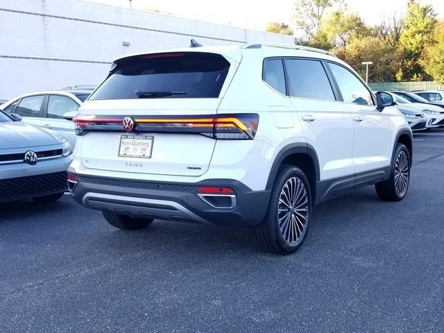 2025 Volkswagen Taos 1.5T SE