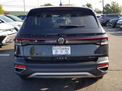 2025 Volkswagen Taos 1.5T SE