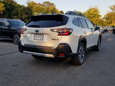 2025 Subaru Outback Touring XT