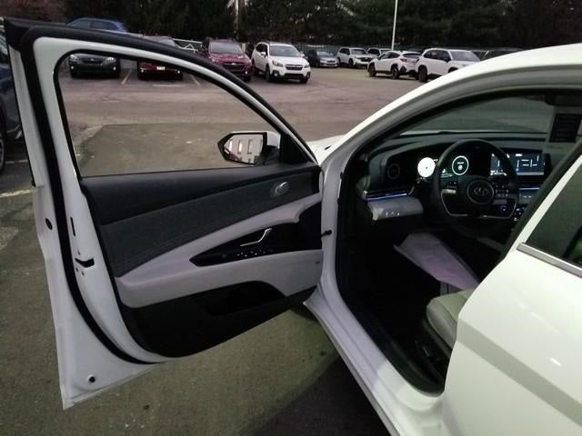 2021 Hyundai Elantra Limited