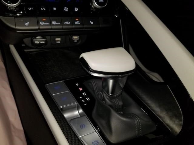 2021 Hyundai Elantra Limited