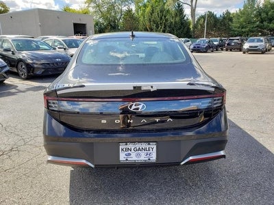 2025 Hyundai Sonata SE