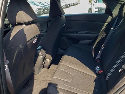 2025 Hyundai Elantra Hybrid SEL Sport