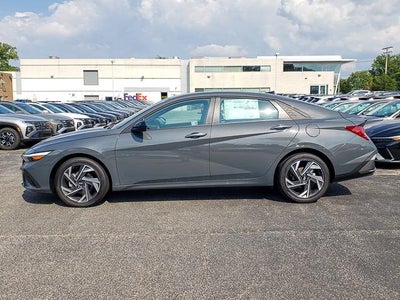 2025 Hyundai Elantra Hybrid SEL Sport