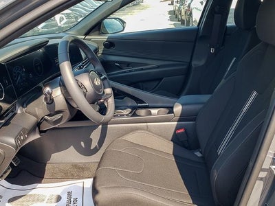 2025 Hyundai Elantra Hybrid SEL Sport