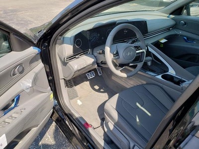 2025 Hyundai Elantra Hybrid SEL Sport