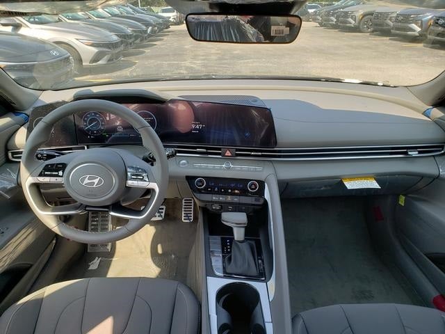 2025 Hyundai Elantra Hybrid SEL Sport