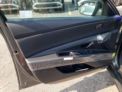 2025 Hyundai Elantra Hybrid SEL Sport