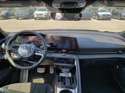 2025 Hyundai Elantra Hybrid SEL Sport