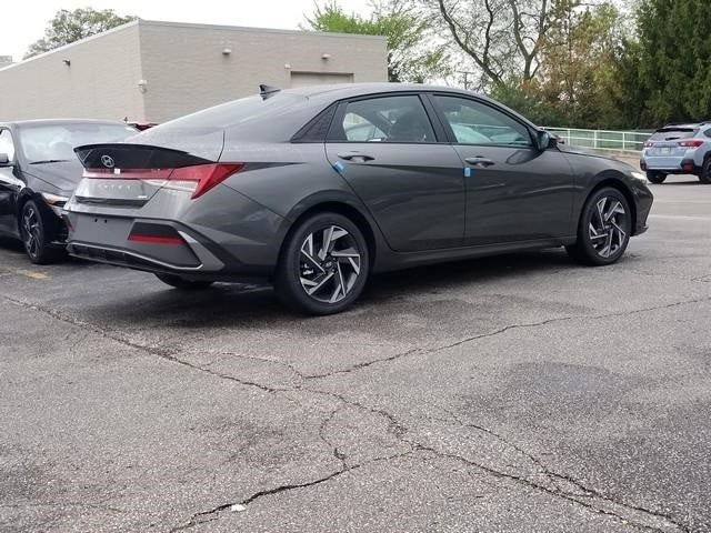 2025 Hyundai Elantra Hybrid SEL Sport