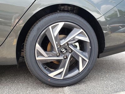 2025 Hyundai Elantra Hybrid Limited