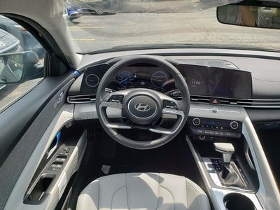 2025 Hyundai Elantra Hybrid Limited