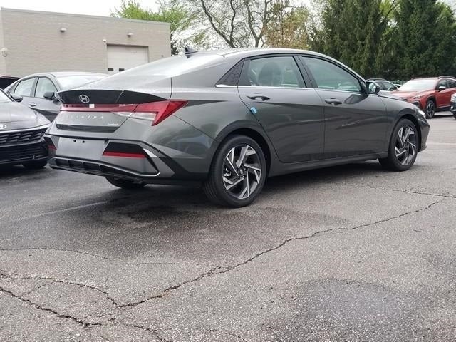 2025 Hyundai Elantra Limited