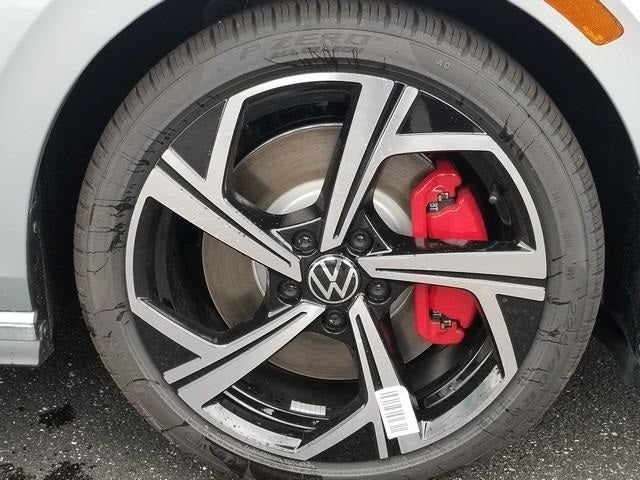 2025 Volkswagen Golf GTI 2.0T SE