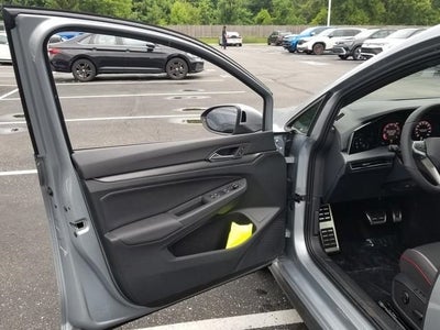 2025 Volkswagen Golf GTI 2.0T SE