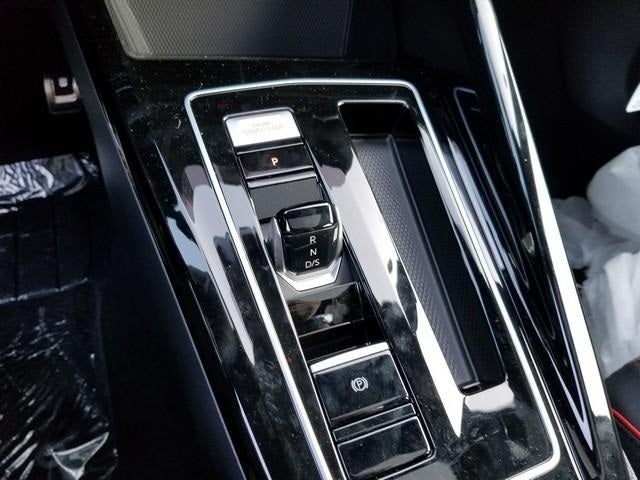 2025 Volkswagen Golf GTI 2.0T SE