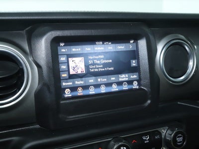 2021 Jeep Wrangler Unlimited Sahara 4x4