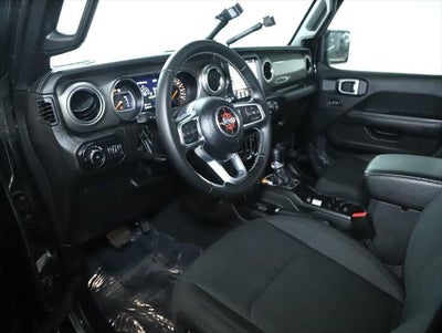 2022 Jeep Wrangler Unlimited Sahara 4x4