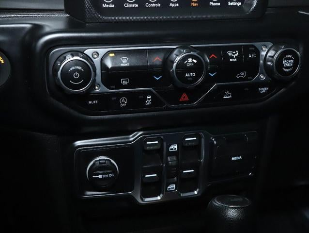 2022 Jeep Wrangler Unlimited Sahara 4x4