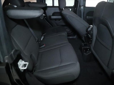 2022 Jeep Wrangler Unlimited Sahara 4x4