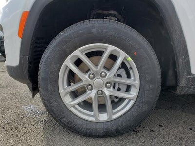 2026 Jeep Grand Cherokee GRAND CHEROKEE LAREDO X 4X4