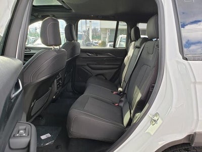 2026 Jeep Grand Cherokee GRAND CHEROKEE LAREDO X 4X4