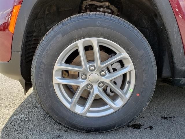 2026 Jeep Grand Cherokee GRAND CHEROKEE LAREDO X 4X4