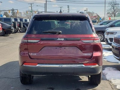 2026 Jeep Grand Cherokee GRAND CHEROKEE LAREDO X 4X4