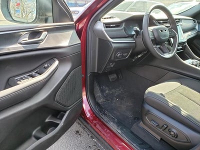 2026 Jeep Grand Cherokee GRAND CHEROKEE LAREDO X 4X4