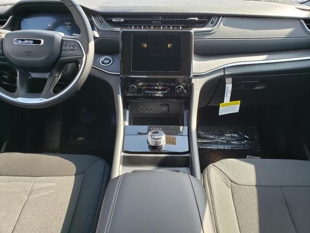 2026 Jeep Grand Cherokee GRAND CHEROKEE LAREDO X 4X4