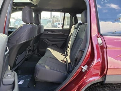 2026 Jeep Grand Cherokee GRAND CHEROKEE LAREDO X 4X4