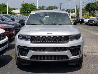 2026 Jeep Grand Cherokee GRAND CHEROKEE LAREDO ALTITUDE 4X4