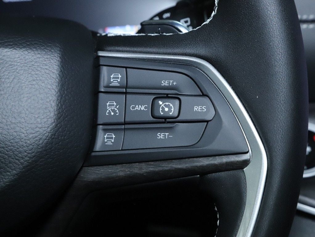 2025 Jeep Grand Cherokee Limited 4x4