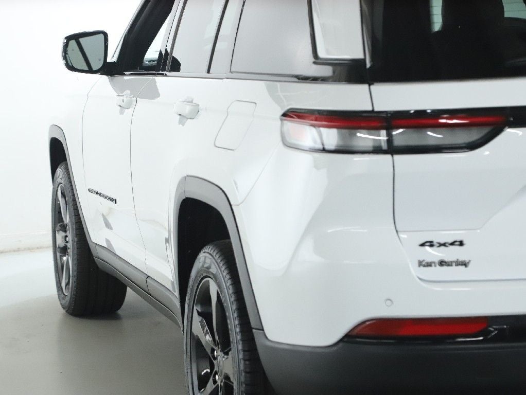 2025 Jeep Grand Cherokee Limited 4x4