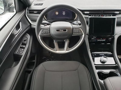 2025 Jeep Grand Cherokee GRAND CHEROKEE L LAREDO X 4X4