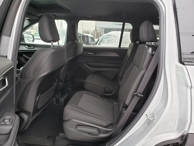 2025 Jeep Grand Cherokee GRAND CHEROKEE L LAREDO X 4X4