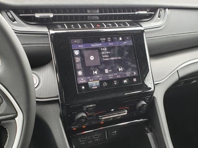 2025 Jeep Grand Cherokee GRAND CHEROKEE L LAREDO X 4X4