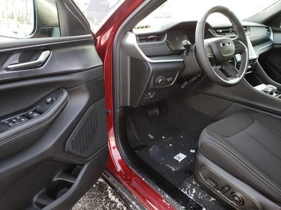 2025 Jeep Grand Cherokee GRAND CHEROKEE L LAREDO X 4X4