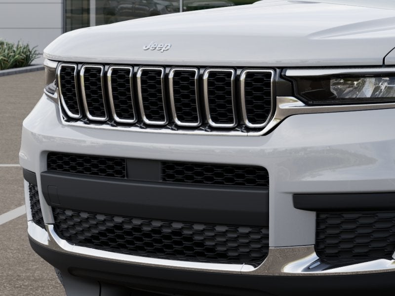 2025 Jeep Grand Cherokee GRAND CHEROKEE L LAREDO X 4X4