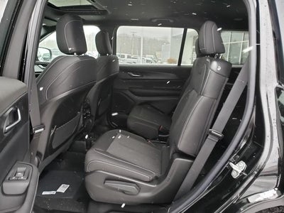 2025 Jeep Grand Cherokee GRAND CHEROKEE L LAREDO X 4X4