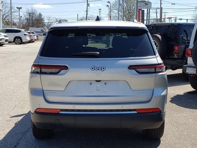 2025 Jeep Grand Cherokee GRAND CHEROKEE L LAREDO X 4X4